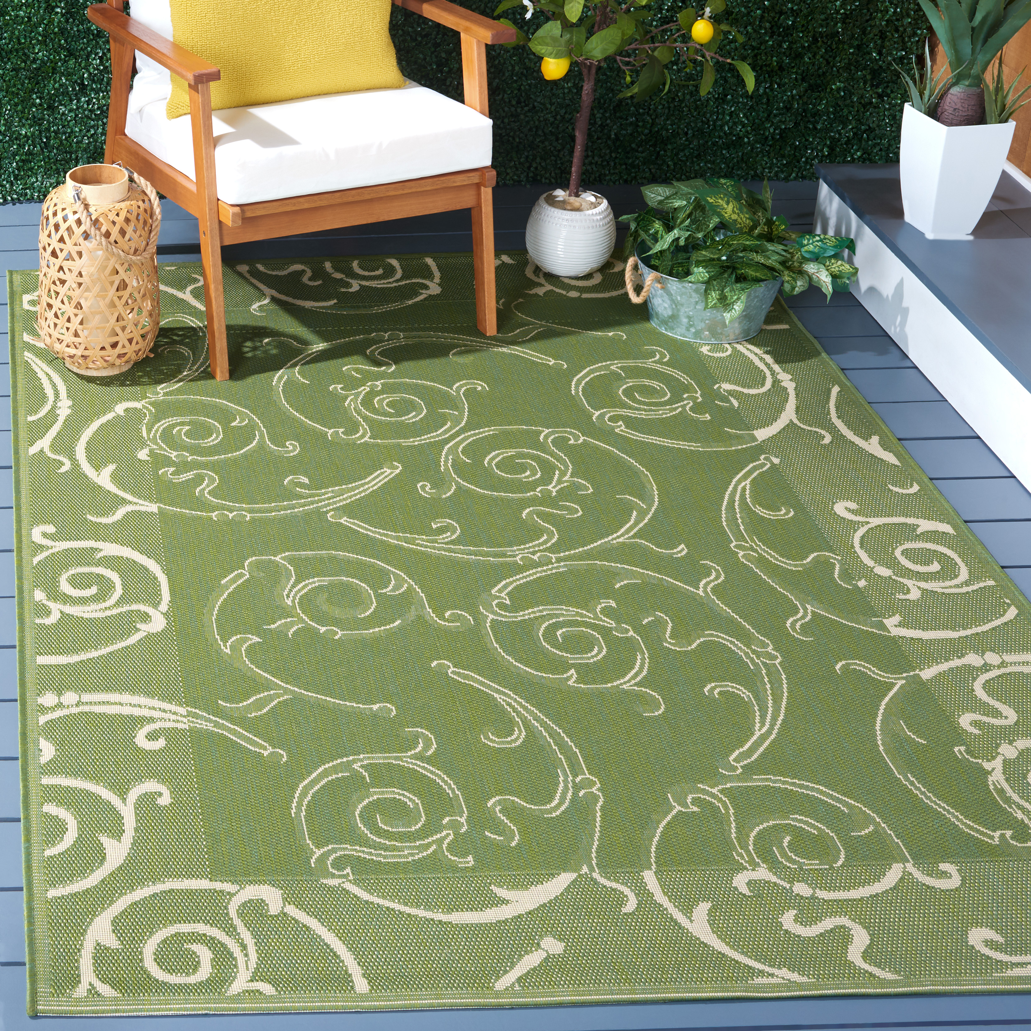 Safavieh Indoor / Outdoor Olive / Natural Area Rugs - CY2665-1E06