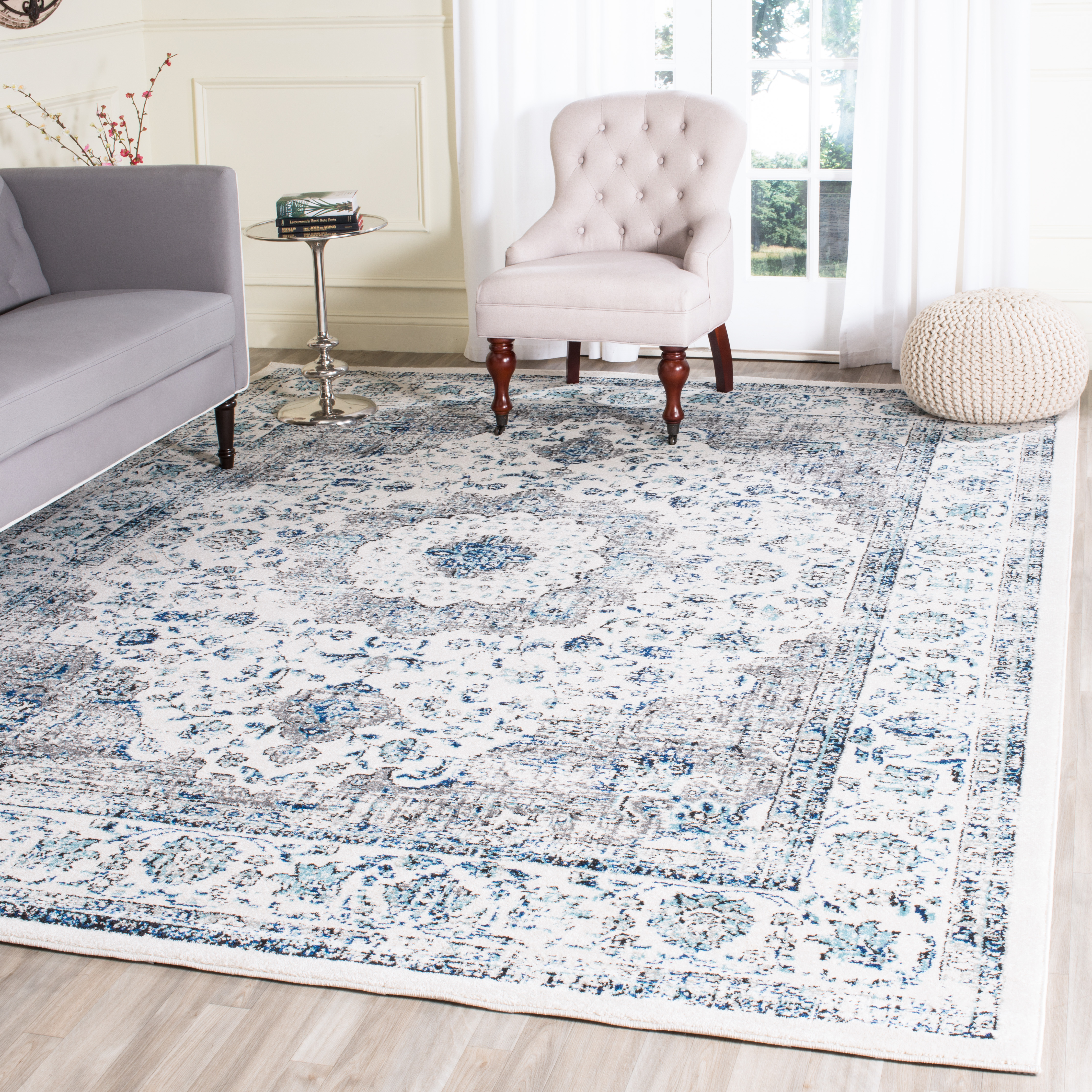 Grey / Ivory Safavieh Power Loomed Evoke Area Rugs - EVK220D - Picture 27 of 33